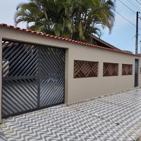 Casa A 50 Metros Da Praia - No Melhor Local Da Pg Прая-Гранди Экстерьер фото